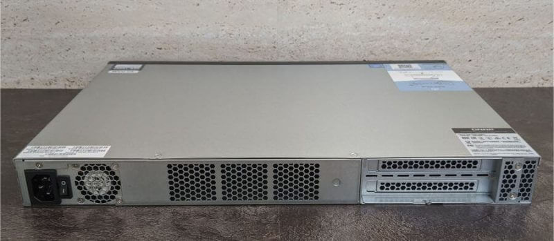 QNAP QGD 1600P Photos 11 QNAP QGD-1600P Review