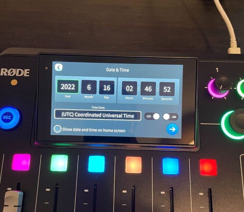 RODE RODECaster Pro II Review 18 Rode Rodecaster Pro 2 Display3 RODE RODECaster Pro II Review