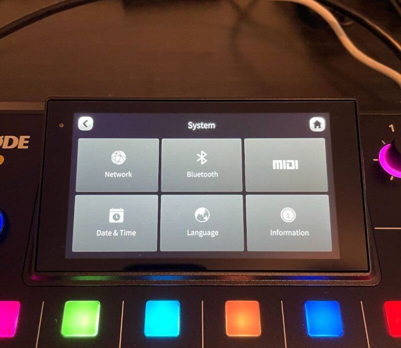 RODE RODECaster Pro II Review 45 Rode Rodecaster Pro 2 Display30 RODE RODECaster Pro II Review