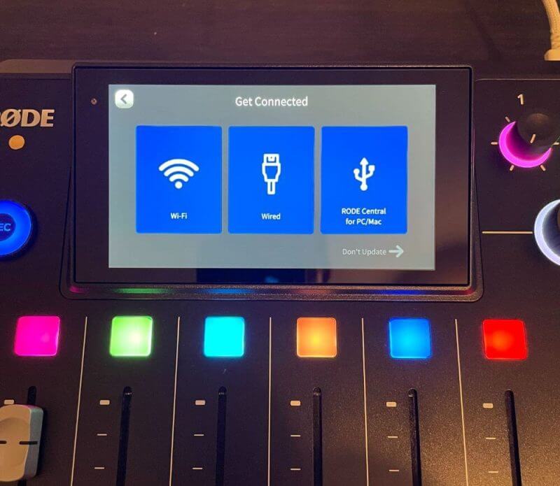 RODE RODECaster Pro II Review 19 Rode Rodecaster Pro 2 Display4 RODE RODECaster Pro II Review