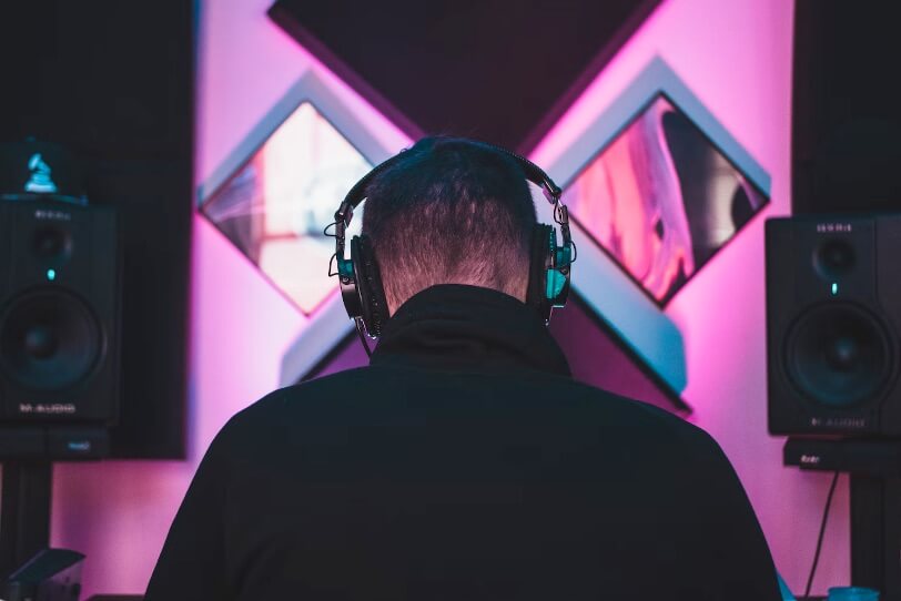 spons30mar3 The 6 Best Noise Cancelling Headphones of 2024 