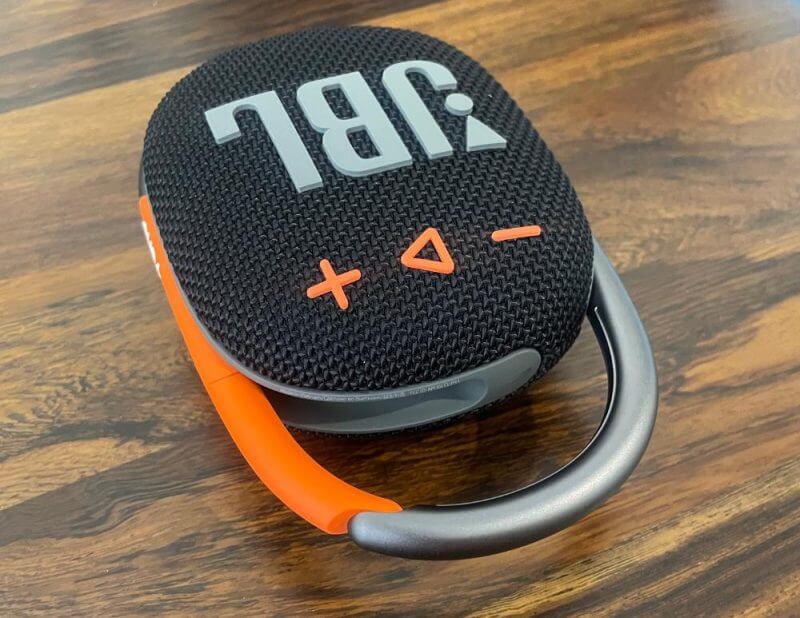 JBL Clip 4 Review 3 jbl clip 4 review7 JBL Clip 4 Review