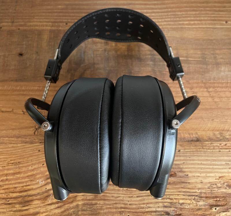 Audeze LCD-GX Review - An Audiophile Gaming Headset For Gamers That Want The Best Audio Quality 4 audeze lcd gx review4 Audeze LCD-GX Review - An Audiophile Gaming Headset For Gamers That Want The Best Audio Quality
