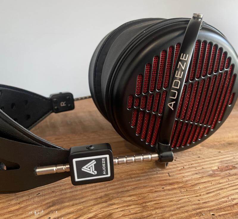 Audeze LCD-GX Review - An Audiophile Gaming Headset For Gamers That Want The Best Audio Quality 5 audeze lcd gx review8 Audeze LCD-GX Review - An Audiophile Gaming Headset For Gamers That Want The Best Audio Quality