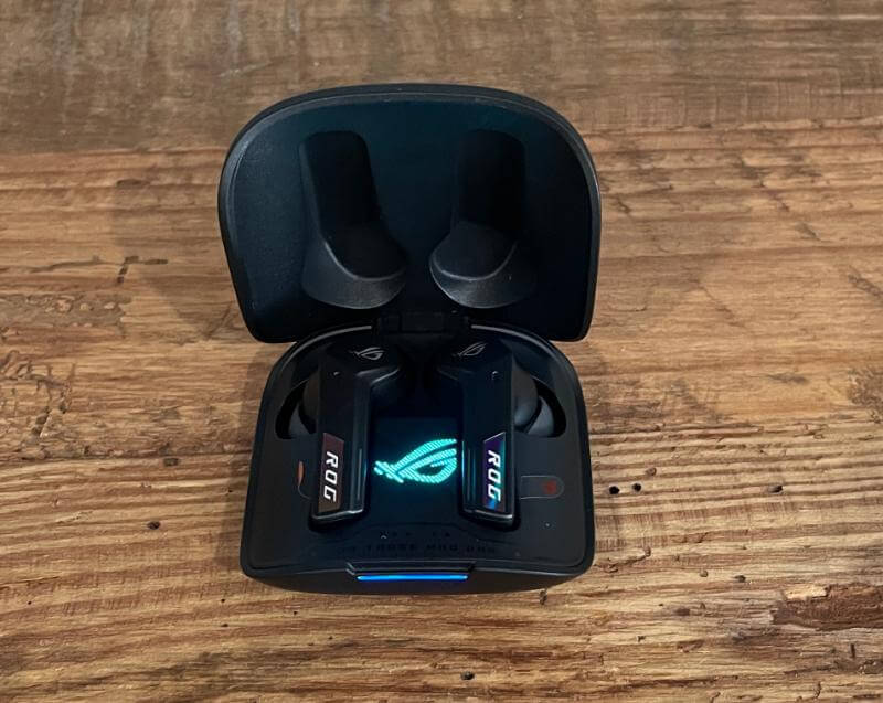 ASUS ROG Cetra True Wireless Speednova Review - The Best True Wireless Headphones for Gaming 6 asus rog cetra speednova review6 ASUS ROG Cetra True Wireless Speednova Review - The Best True Wireless Headphones for Gaming