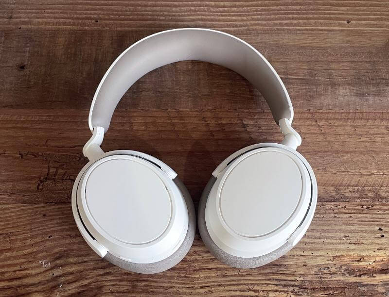 Sennheiser Accentum Plus Wireless Review 5 sennheiser accentum plus wireless review4 Sennheiser Accentum Plus Wireless Review