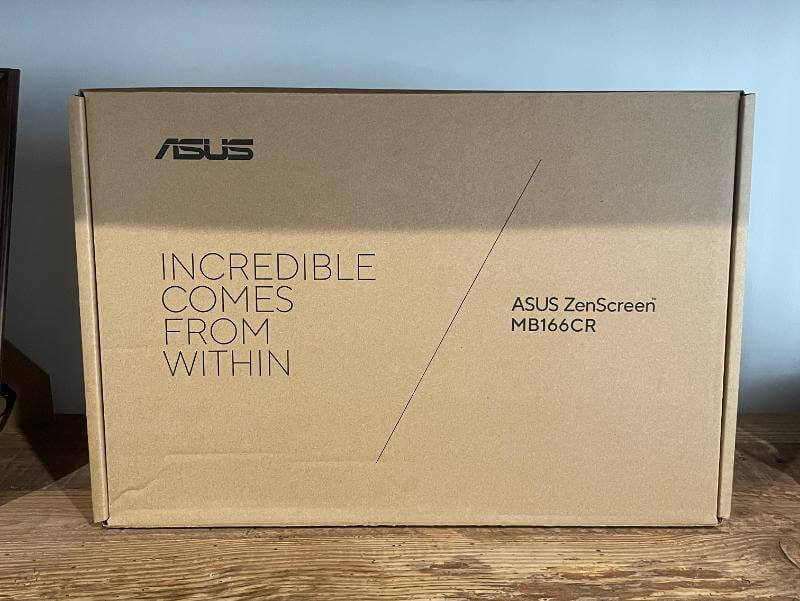 ASUS ZenScreen MB166CR Review - Lightweight and Portable Monitor 2 asus mb166cr review1 ASUS ZenScreen MB166CR Review - Lightweight and Portable Monitor