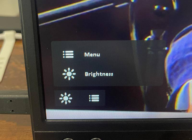 ASUS ZenScreen MB166CR Review - Lightweight and Portable Monitor 15 asus mb166cr review14 ASUS ZenScreen MB166CR Review - Lightweight and Portable Monitor