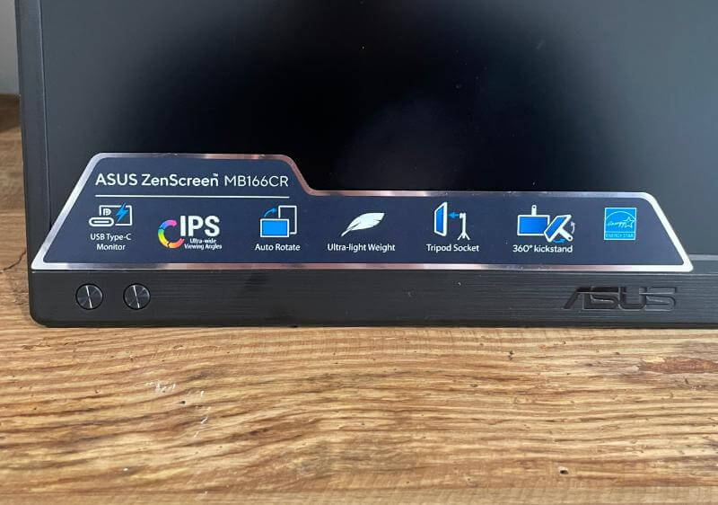 ASUS ZenScreen MB166CR Review - Lightweight and Portable Monitor 5 asus mb166cr review4 ASUS ZenScreen MB166CR Review - Lightweight and Portable Monitor