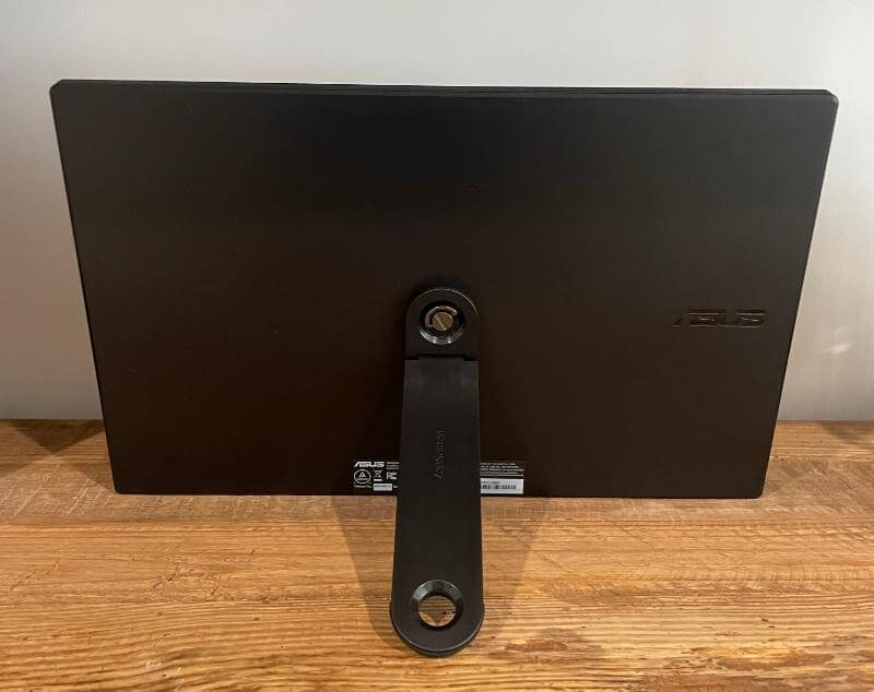ASUS ZenScreen MB166CR Review - Lightweight and Portable Monitor 10 asus mb166cr review9 ASUS ZenScreen MB166CR Review - Lightweight and Portable Monitor