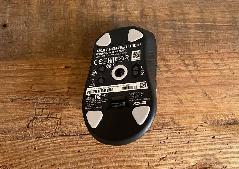 ASUS ROG Keris II Ace Review - Lightweight Gaming Mouse Worthy of an eSports Pro 8 asus rog keris review8 ASUS ROG Keris II Ace Review - Lightweight Gaming Mouse Worthy of an eSports Pro