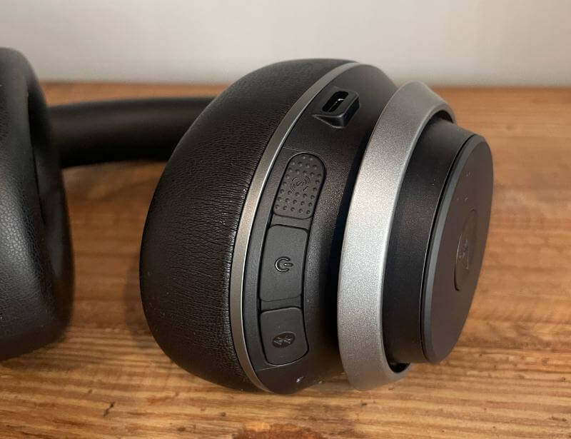 Turtle Beach Stealth Pro Review - Pro Grade Wireless Gaming Audio 5 turtle beach stealth pro review4 Turtle Beach Stealth Pro Review - Pro Grade Wireless Gaming Audio