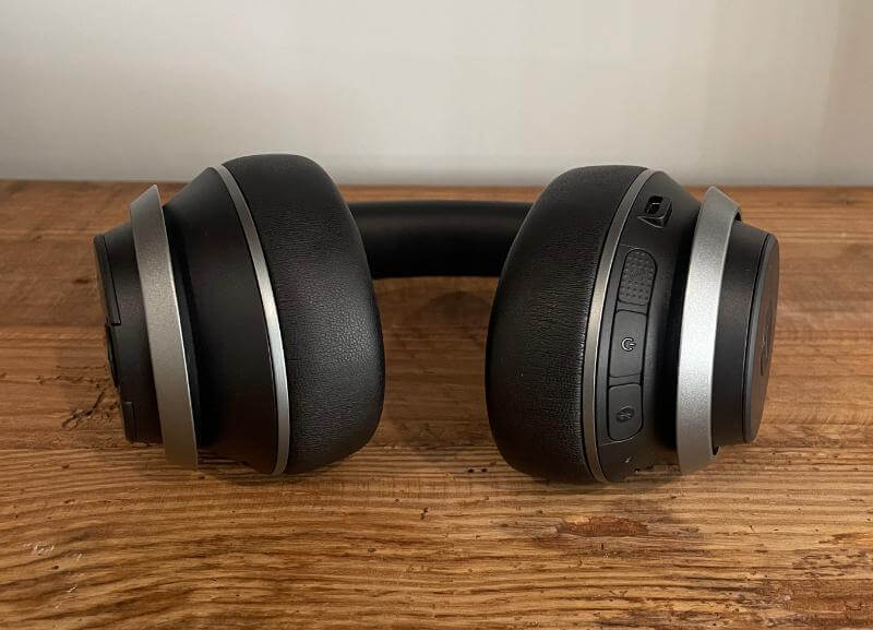 Turtle Beach Stealth Pro Review - Pro Grade Wireless Gaming Audio 6 turtle beach stealth pro review5 Turtle Beach Stealth Pro Review - Pro Grade Wireless Gaming Audio