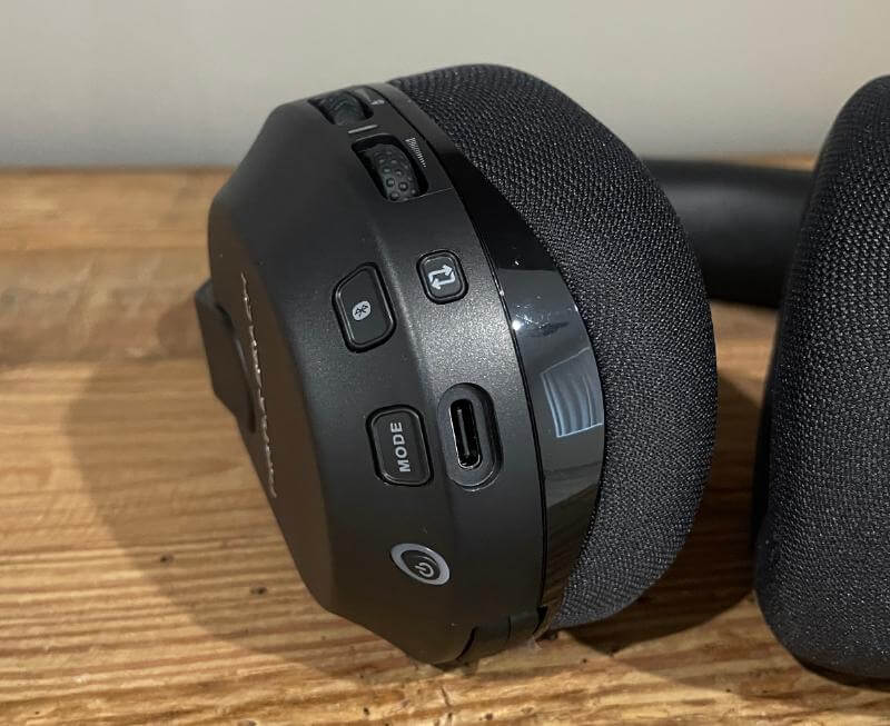 Turtle Beach Stealth 600 Review - Comfort and Quality Combined 6 turtle beach stealth 600 review5 Turtle Beach Stealth 600 Review - Comfort and Quality Combined