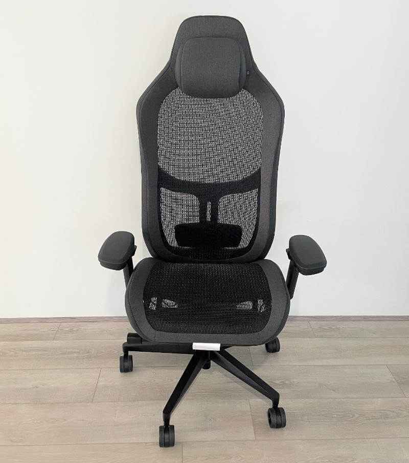 Fractal Design Refine Review - A Gaming Chair That's Actually Good! 2 fractal design refine review1 Fractal Design Refine Review - A Gaming Chair That's Actually Good!