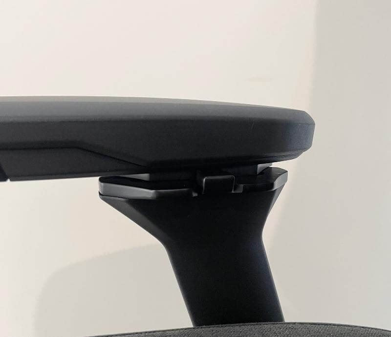 Fractal Design Refine Review - A Gaming Chair That's Actually Good! 18 fractal design refine review18 Fractal Design Refine Review - A Gaming Chair That's Actually Good!