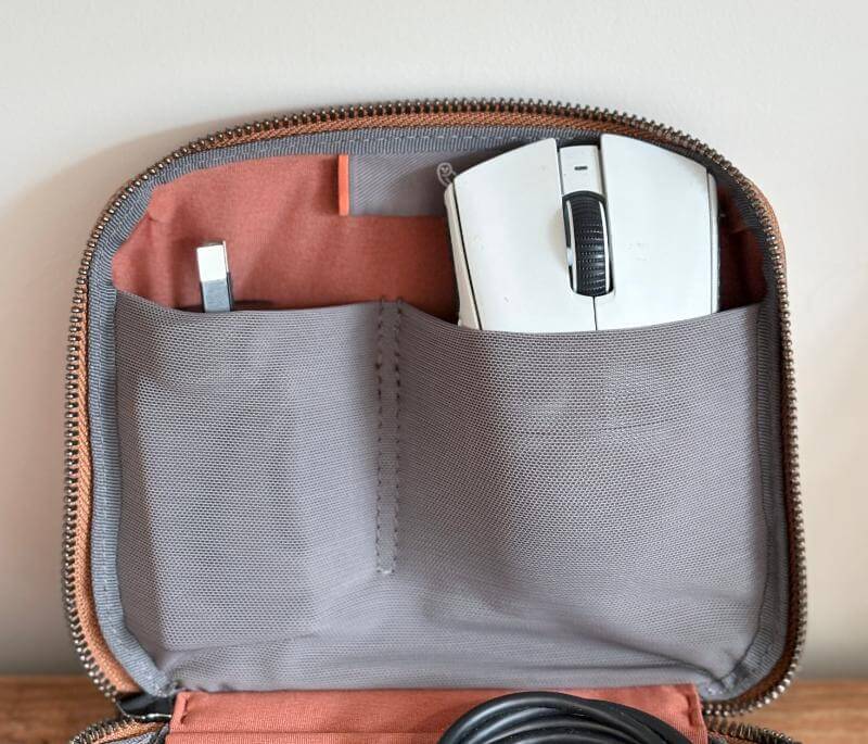 Bellroy Tech Kit Compact Review: The Stylish Solution for Organising Your Tech Essentials 12 bellroy compact tech kit review11 Bellroy Tech Kit Compact Review: The Stylish Solution for Organising Your Tech Essentials