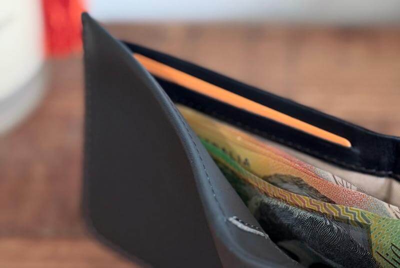 Bellroy Hide & Seek Wallet Review: A Perfect Blend of Style and Functionality 20 bellroy hide seek wallet review17 Bellroy Hide & Seek Wallet Review: A Perfect Blend of Style and Functionality