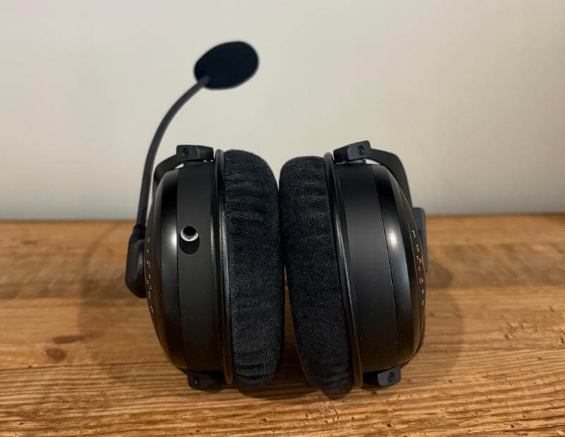 Beyerdynamic MMX 330 Pro Review - High End Open-Back Gaming Excellence 6 beyerdynamic pro open review5 Beyerdynamic MMX 330 Pro Review - High End Open-Back Gaming Excellence
