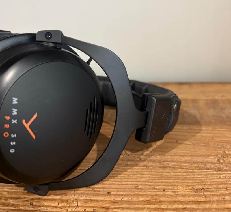 Beyerdynamic MMX 330 Pro Review - High End Open-Back Gaming Excellence 9 beyerdynamic pro open review8 Beyerdynamic MMX 330 Pro Review - High End Open-Back Gaming Excellence