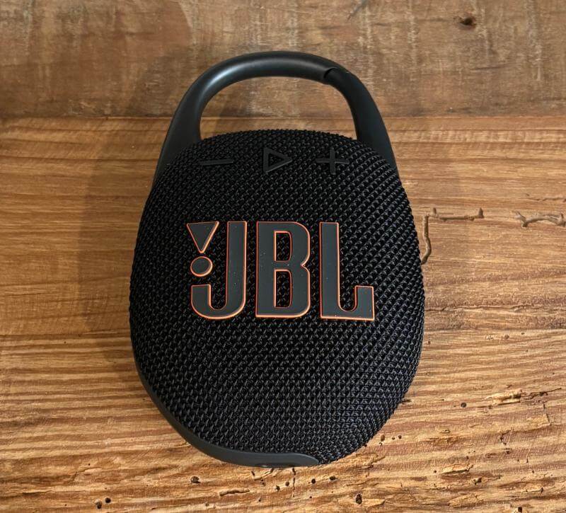 JBL Clip 5 Review: The Ultimate Portable Speaker for On-the-Go Sound 3 jbl clip 5 review5 JBL Clip 5 Review: The Ultimate Portable Speaker for On-the-Go Sound