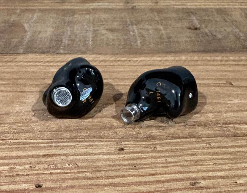Kiwi Ears KE4 Review: High-Fidelity Sound and Precision Engineering 6 kiwi headphones oct review5 Kiwi Ears KE4 Review: High-Fidelity Sound and Precision Engineering