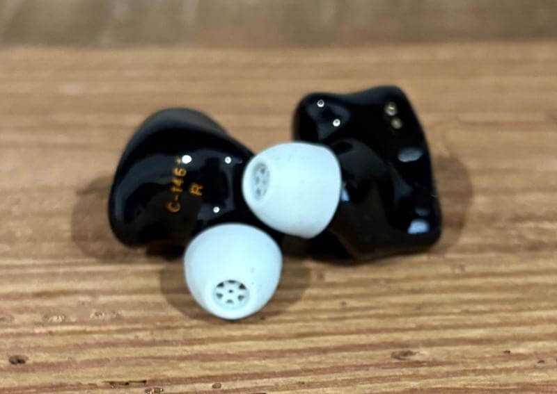 Kiwi Ears KE4 Review: High-Fidelity Sound and Precision Engineering 10 kiwi headphones oct review9 Kiwi Ears KE4 Review: High-Fidelity Sound and Precision Engineering