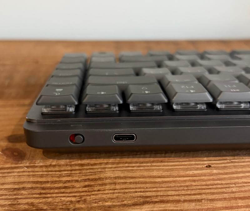 Logitech MX Mechanical Mini for Mac Review: Compact Productivity Keyboard for Apple Devices 6 logitech mx mechanical mini for mac review2 Logitech MX Mechanical Mini for Mac Review: Compact Productivity Keyboard for Apple Devices