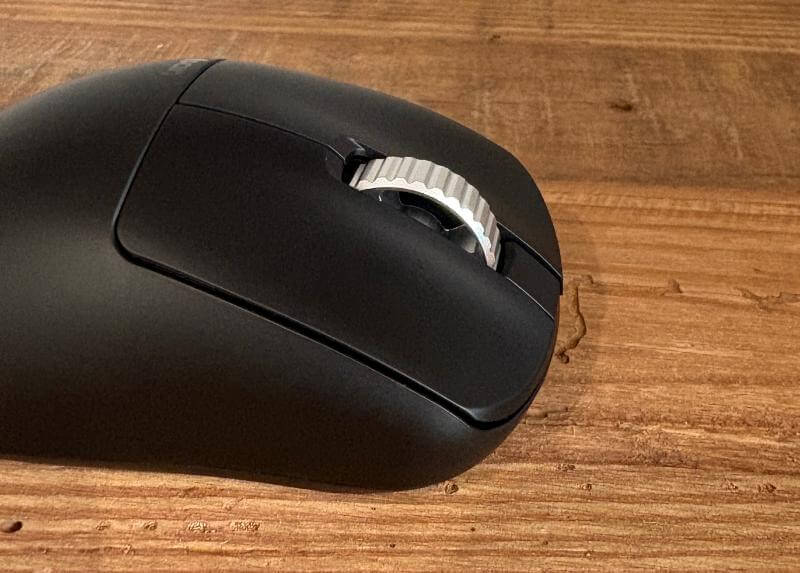 Pulsar Xlite V3 eS Review: Lightweight Excellence for Pro-Level Gaming 7 pulsar v3 es review6 Pulsar Xlite V3 eS Review: Lightweight Excellence for Pro-Level Gaming
