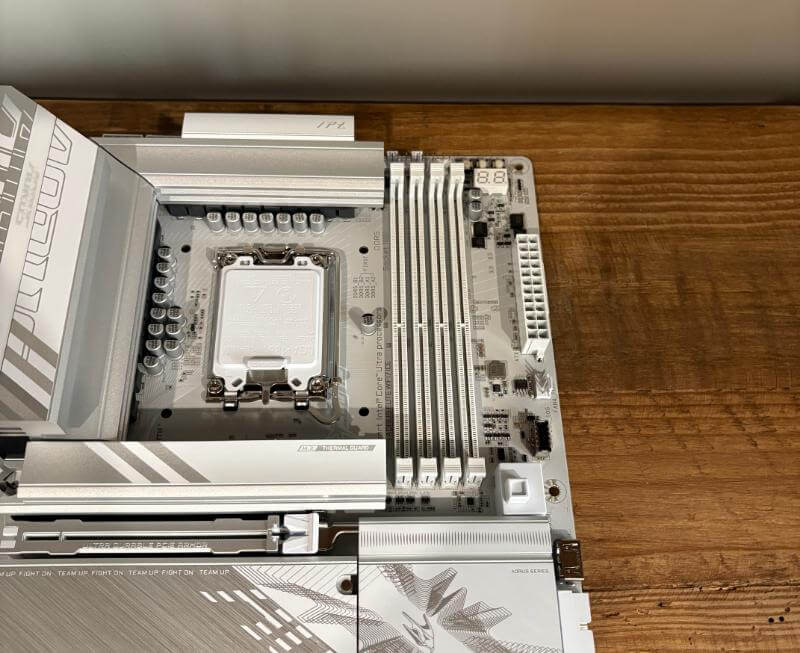 GIGABYTE Z890 AORUS ELITE WIFI7 ICE Review: The Perfect Balance of Performance and Features 9 GIGABYTE Z890 AORUS ELITE WIFI7 review8 GIGABYTE Z890 AORUS ELITE WIFI7 ICE Review: The Perfect Balance of Performance and Features
