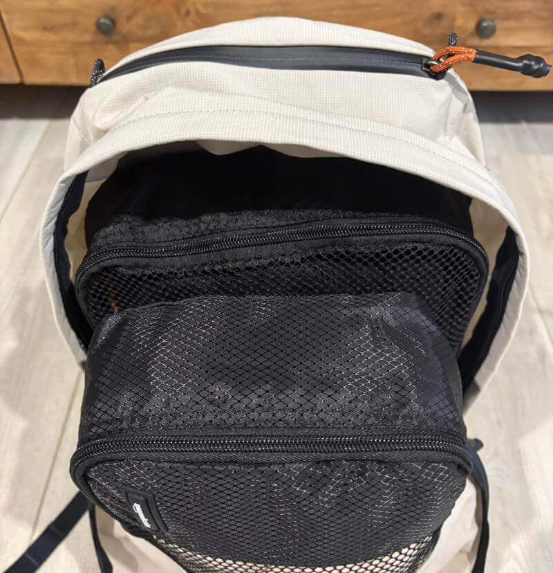 Bellroy Lite Daypack Review: The Ultimate Lightweight Backpack for Everyday Adventures 21 bellroy daylight review9 Bellroy Lite Daypack Review: The Ultimate Lightweight Backpack for Everyday Adventures