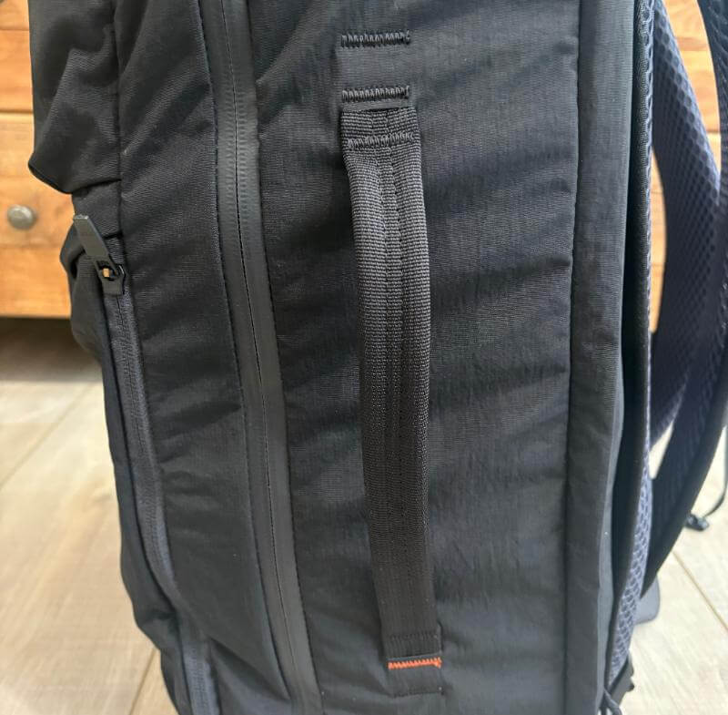 Bellroy Lite Travel Pack Review - The Ultimate Backpack for Travel 8 bellroy travel pack lite15 Bellroy Lite Travel Pack Review - The Ultimate Backpack for Travel