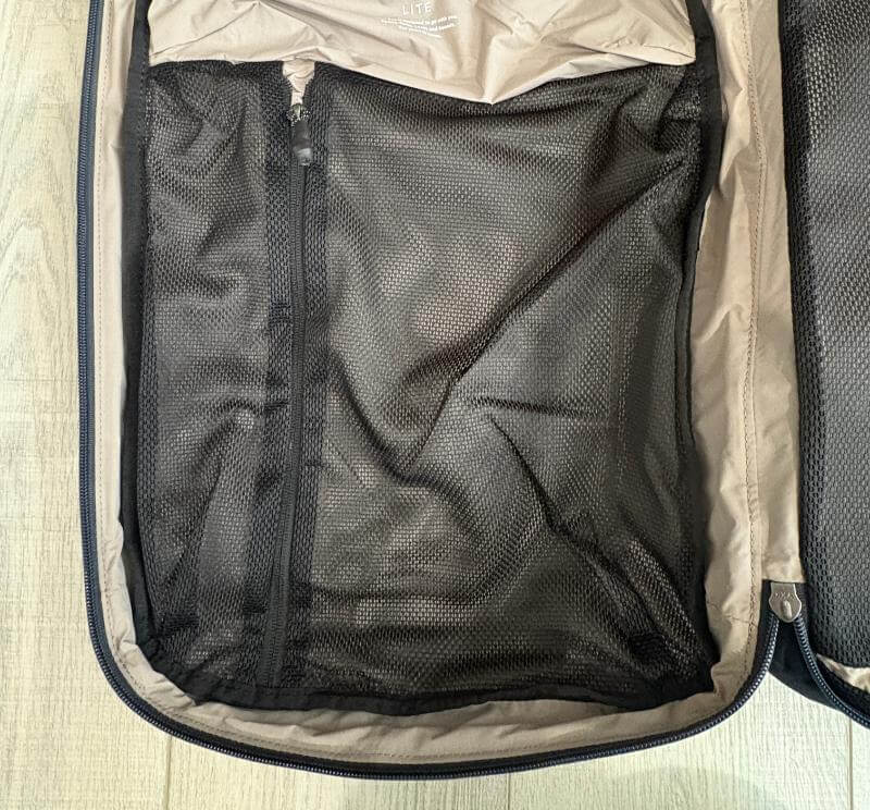 Bellroy Lite Travel Pack Review - The Ultimate Backpack for Travel 20 bellroy travel pack lite2 Bellroy Lite Travel Pack Review - The Ultimate Backpack for Travel