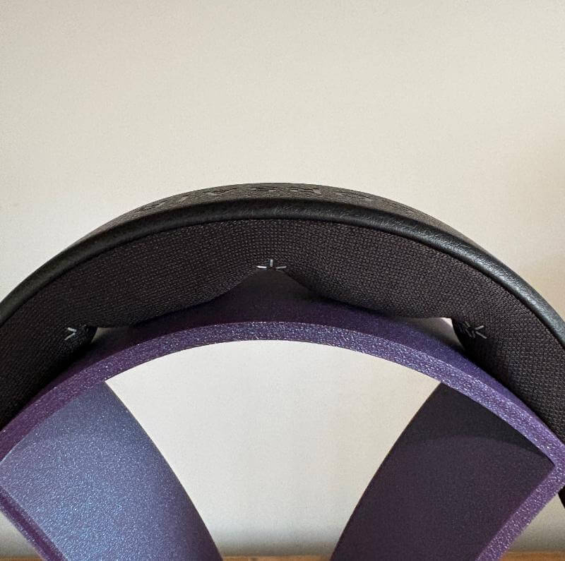 Corsair Virtuoso Max Review: A Premium Headset Redefining Gaming Audio 5 corsair virtuoso max review4 Corsair Virtuoso Max Review: A Premium Headset Redefining Gaming Audio