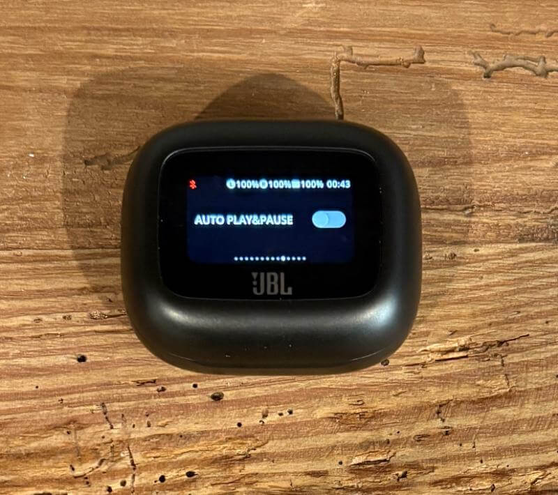 JBL Live 3 True Wireless Series Review: The Ultimate Earbuds for Every Lifestyle 27 jbl buds review1 JBL Live 3 True Wireless Series Review: The Ultimate Earbuds for Every Lifestyle