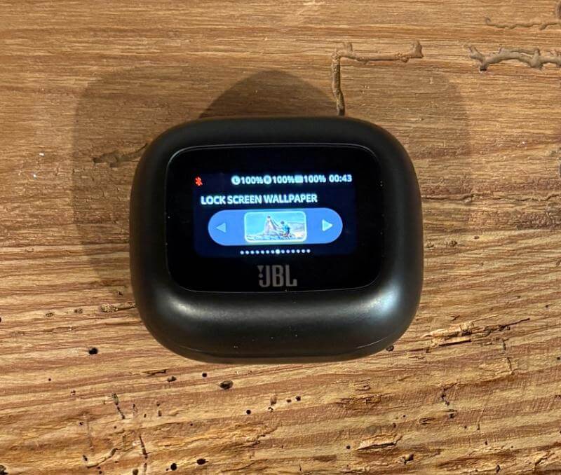 JBL Live 3 True Wireless Series Review: The Ultimate Earbuds for Every Lifestyle 19 jbl buds review9 JBL Live 3 True Wireless Series Review: The Ultimate Earbuds for Every Lifestyle