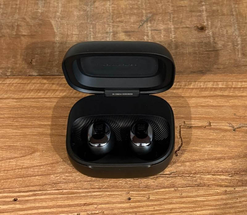 JBL Live 3 True Wireless Series Review: The Ultimate Earbuds for Every Lifestyle 12 jbl live buds 3 review6 JBL Live 3 True Wireless Series Review: The Ultimate Earbuds for Every Lifestyle