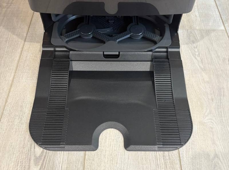 Roborock Qrevo Master Review: A Versatile Cleaning Solution for Modern Homes 7 roborock qrevo master review18 Roborock Qrevo Master Review: A Versatile Cleaning Solution for Modern Homes