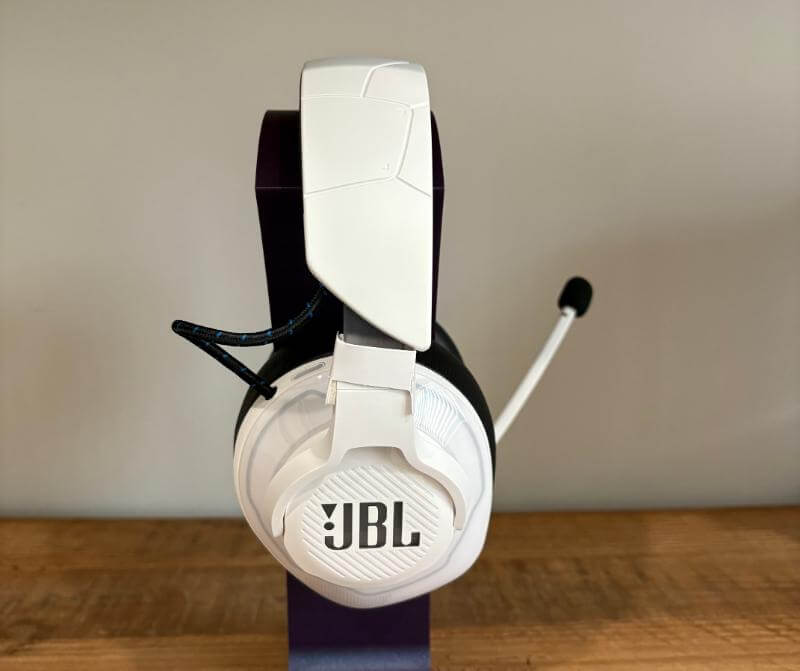 JBL Quantum 910P Review: Immersive Audio and Premium Comfort 6 JBL Quantum 910P Review5 JBL Quantum 910P Review: Immersive Audio and Premium Comfort