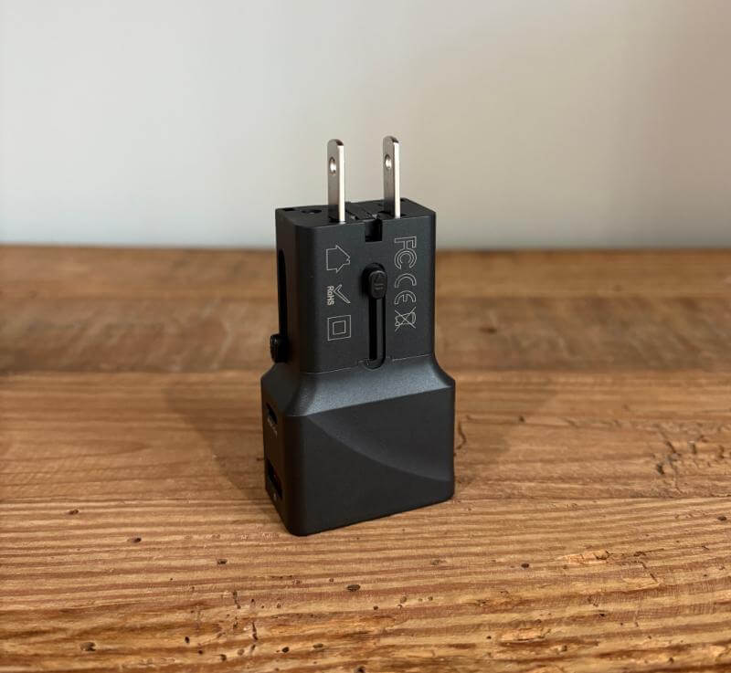 Rolling Square Travel Charger Review: Compact Solution for Global Travelers 4 arolling square travel charger review4 Rolling Square Travel Charger Review: Compact Solution for Global Travelers