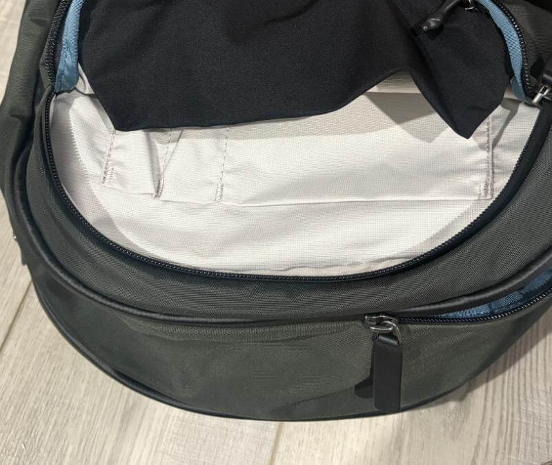 Bellroy Transit Workpack Pro 28L Review: A Stylish and Practical Companion for Organised Travellers 12 bellrow workpack pro 28l11 Bellroy Transit Workpack Pro 28L Review: A Stylish and Practical Companion for Organised Travellers