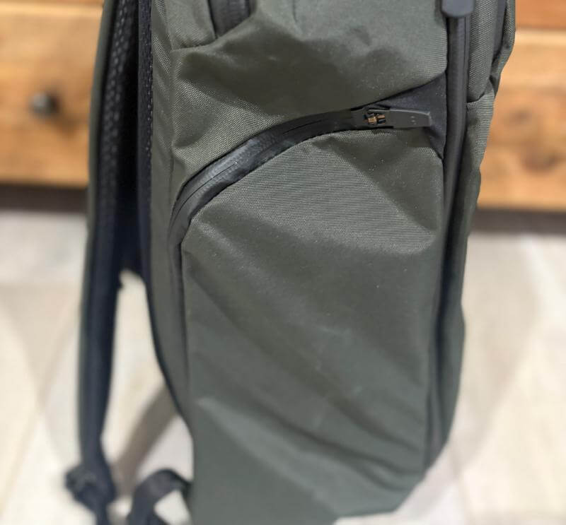 Bellroy Transit Workpack Pro 28L Review: A Stylish and Practical Companion for Organised Travellers 5 bellrow workpack pro 28l4 Bellroy Transit Workpack Pro 28L Review: A Stylish and Practical Companion for Organised Travellers
