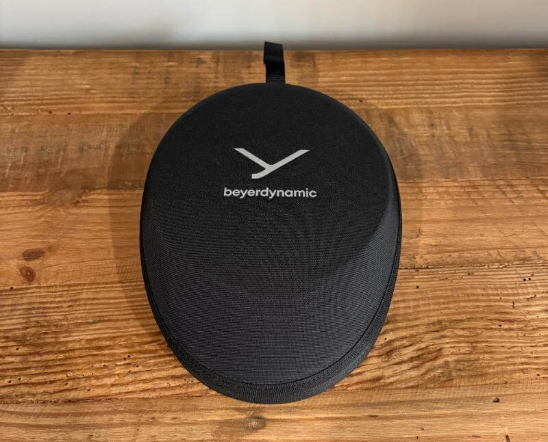 Beyerdynamic AVENTHO 300 Review: Redefining Wireless Audio Excellence 3 beyer aventho 300 review2 Beyerdynamic AVENTHO 300 Review: Redefining Wireless Audio Excellence