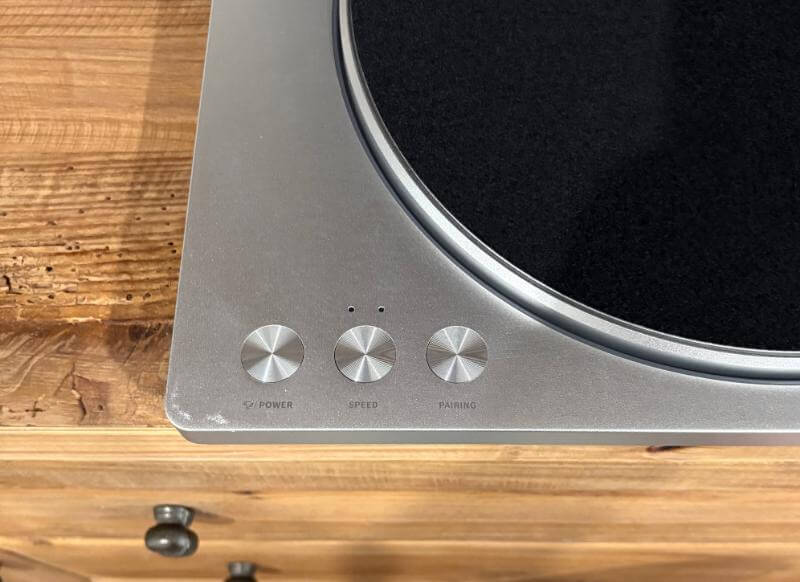 FiiO TT13 Review: A Modern Take on Classic Vinyl Elegance 6 fiio tt13 review5 FiiO TT13 Review: A Modern Take on Classic Vinyl Elegance