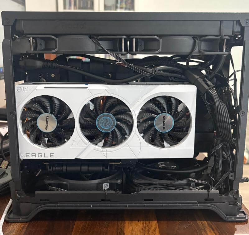 Gigabyte RTX 4070 Ti SUPER Eagle OC Review: Exceptional Performance with Premium Design 4 gigabyte 4070 ti super eagle review3 Gigabyte RTX 4070 Ti SUPER Eagle OC Review: Exceptional Performance with Premium Design