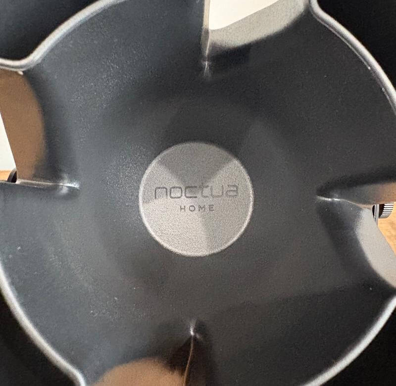 Noctua NV-FS1 Review: The Multi-Purpose Cooling Solution 4 noctua desk fan review4 Noctua NV-FS1 Review: The Multi-Purpose Cooling Solution