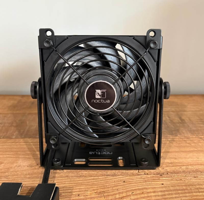 Noctua NV-FS1 Review: The Multi-Purpose Cooling Solution 8 noctua desk fan review8 Noctua NV-FS1 Review: The Multi-Purpose Cooling Solution