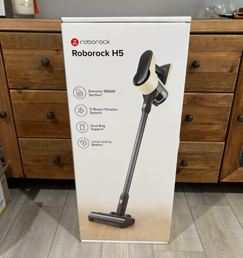 Roborock H5 Stick Vacuum Review: Lightweight, Versatile, and Powerful Cleaning Made Easy 2 roborock h5 review1 Roborock H5 Stick Vacuum Review: Lightweight, Versatile, and Powerful Cleaning Made Easy