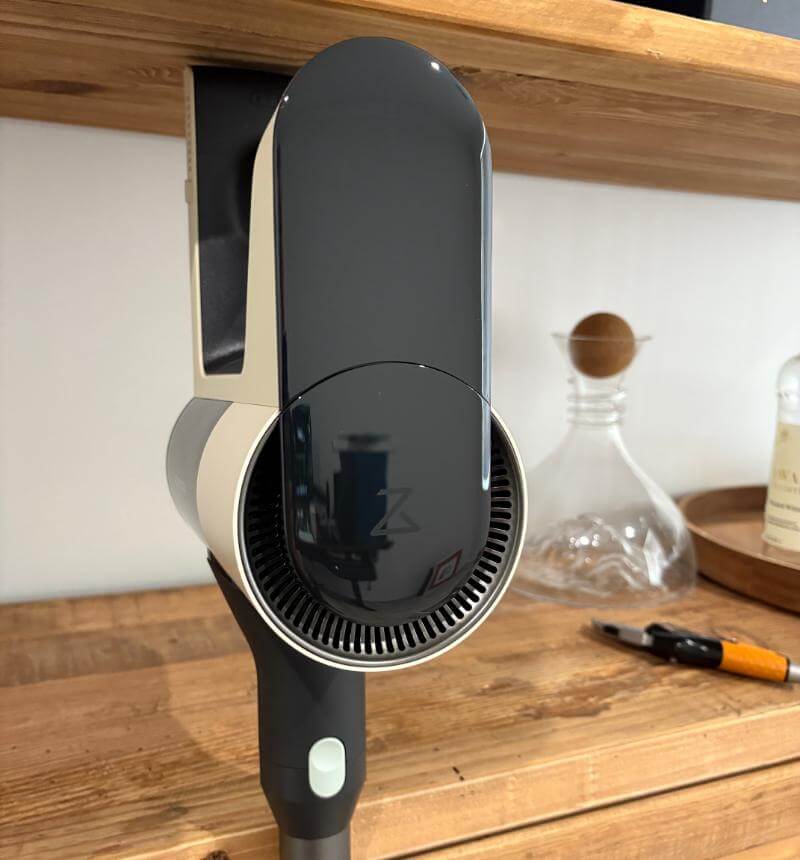Roborock H5 Stick Vacuum Review: Lightweight, Versatile, and Powerful Cleaning Made Easy 6 roborock h5 review5 Roborock H5 Stick Vacuum Review: Lightweight, Versatile, and Powerful Cleaning Made Easy