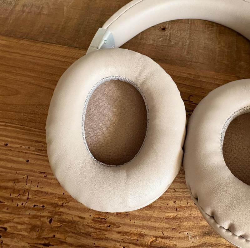 Kiwi Ears Division Review – A Versatile and Engaging Affordable Closed-Back Headphone 7 kiwiears division review6 Kiwi Ears Division Review – A Versatile and Engaging Affordable Closed-Back Headphone